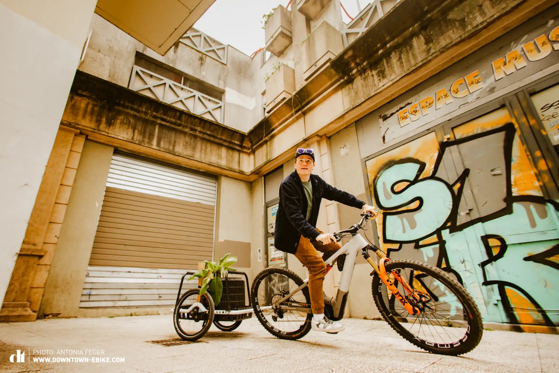 fahrradanhänger-am-ebike